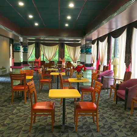 Budgetel Inn And Suites Бірмінгем Екстер'єр фото